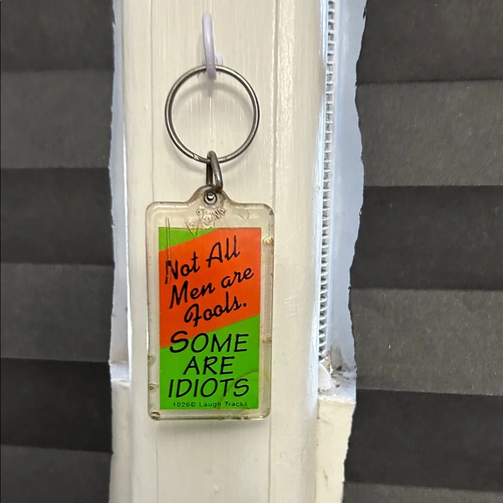 Colorful Quote Keychains Set - Picture 7 of 9